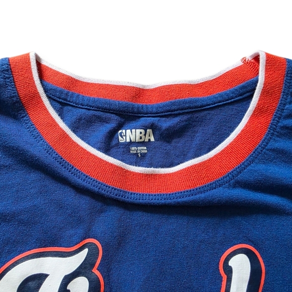 Women's OKC Thunder Fitted Shirt, Size Small - Picture 4 of 5